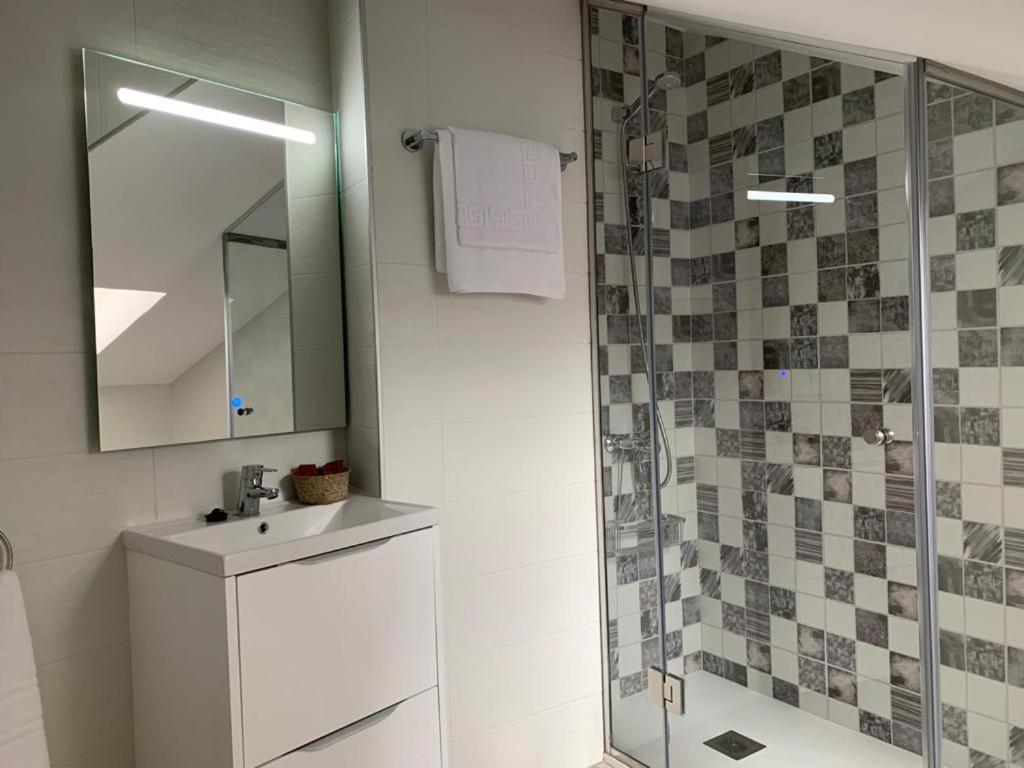 Apartamento Los Arcos Llanes Esterno foto